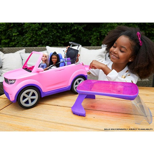 Barbie Big City Big Dreams Guruló Színpad