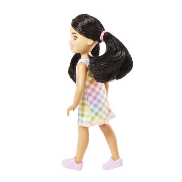 Barbie Chelsea Baba - Fekete Hajú Kockás Ruhában