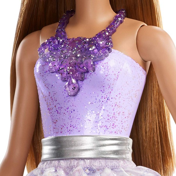 Barbie Dreamtopia hercegnő barna hajú