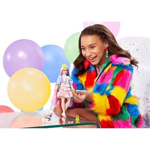 Barbie Extravagáns Baba Csillogó Szoknyában