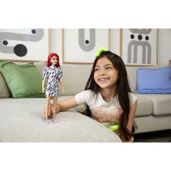 Barbie Fashionista Barátnők - Baba Zerbamintás Ruhában (168)