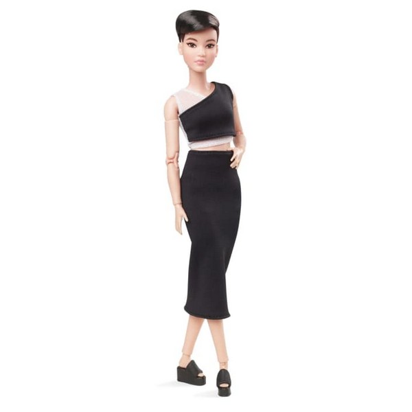 Barbie Fekete-Fehér Kollekció - Fekete Hajú Baba