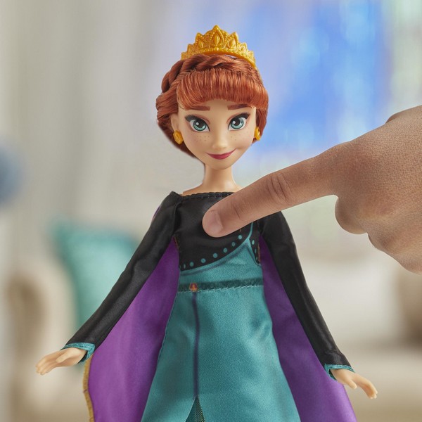 Disney Jégvarázs 2. Kalandos éneklő Anna