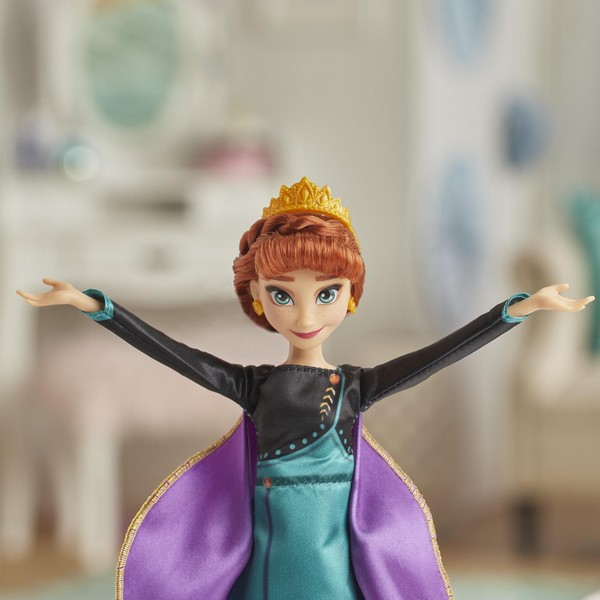 Disney Jégvarázs 2. Kalandos éneklő Anna