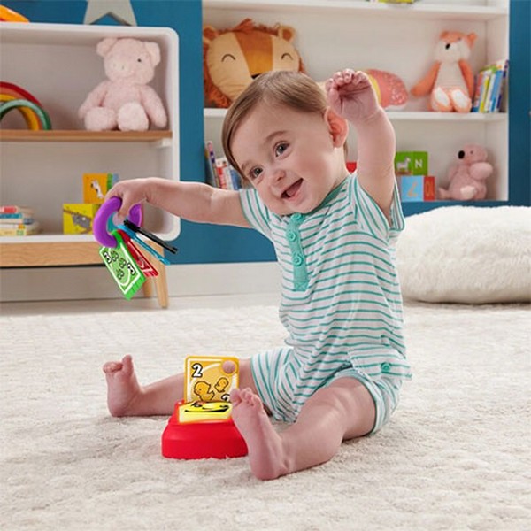 Fisher-Price Kacagj És Fejlődj Bébi Uno