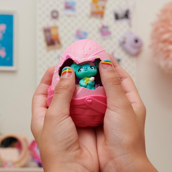 Hatchimals Gyűjthető Tojás Szivárvány család Meglepetés tojás