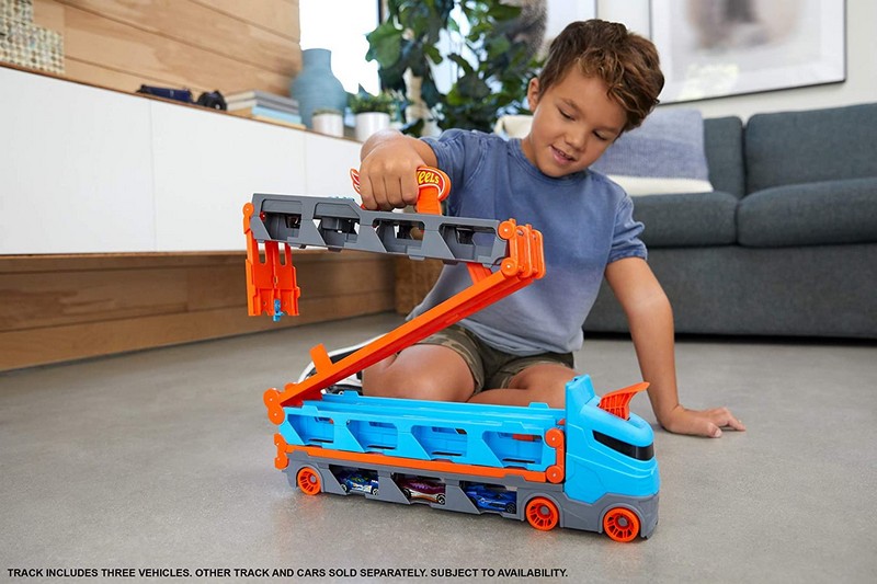 Hot Wheels 2 Az 1-Ben Ultimate Szállító