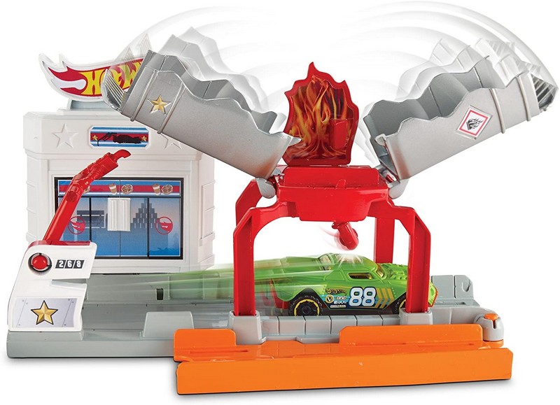 Hot Wheels szétnyitható pályaszett Blaze Blast
