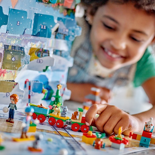 LEGO Friends 41758 LEGO Friends® Adventi naptár 2023