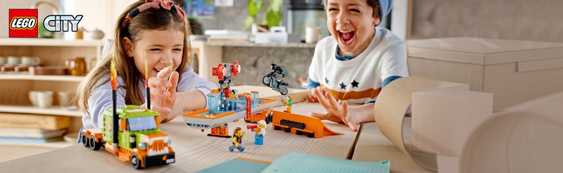 LEGO City 60294 Kaszkadőr show teherautó