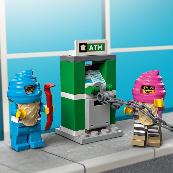 LEGO City 60314 Fagylaltos kocsi rendőrségi üldözés