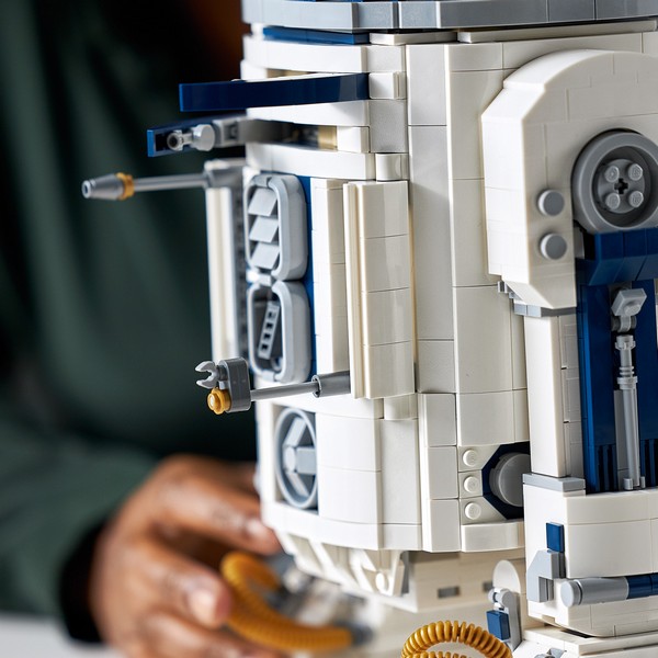 LEGO Star Wars 75308 Star Wars R2-D2