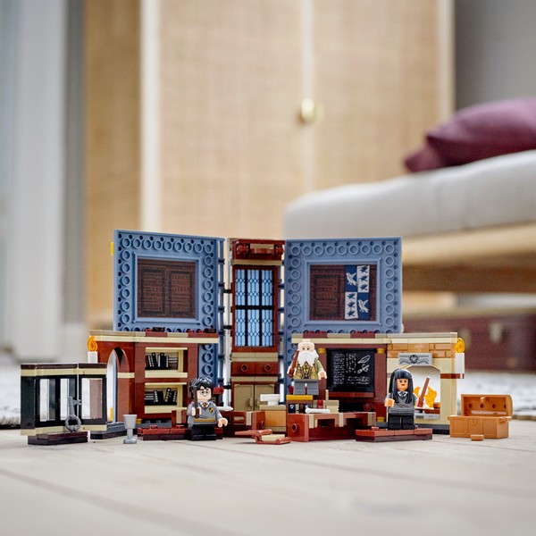 LEGO Harry Potter 76385 Harry Potter Roxfort™ pillanatai: Bűbájtan óra