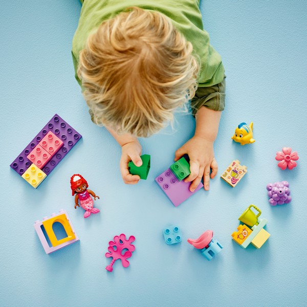 LEGO Duplo 10420 Disney Ariel és Ficánka kávézója