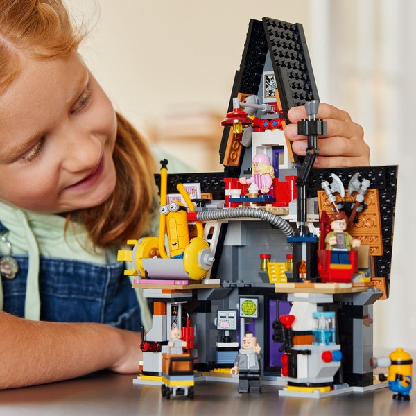 LEGO Minions 75583 A minyonok és Gru családi háza