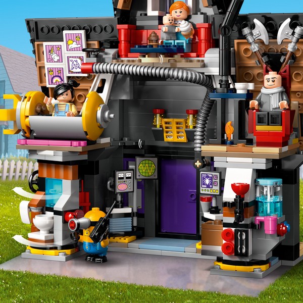 LEGO Minions 75583 A minyonok és Gru családi háza