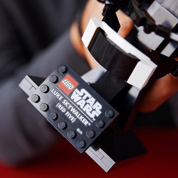 LEGO Star Wars 75327 Luke Skywalker™ (Vörös Ötös) sisak