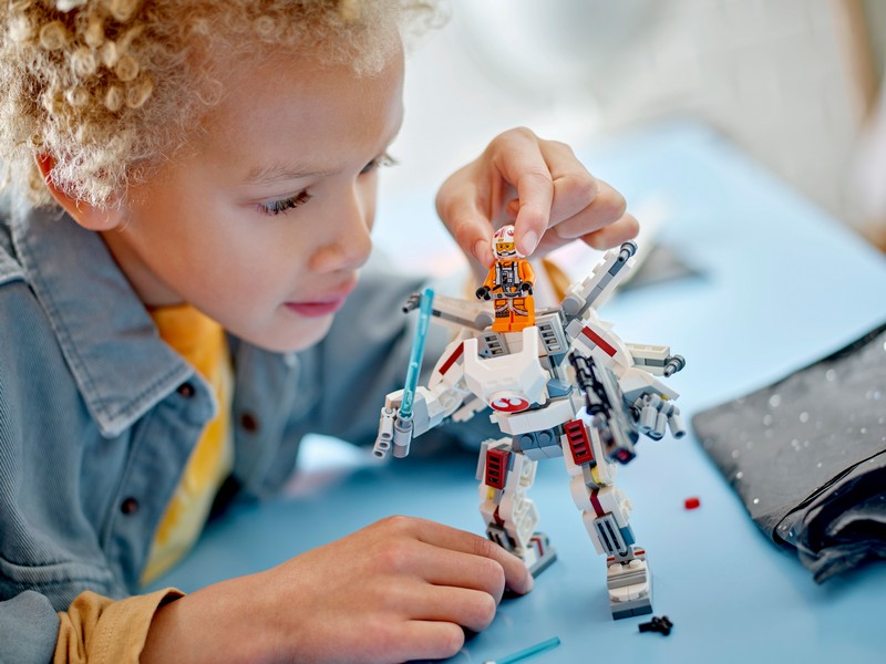 LEGO Star Wars 75390 Luke Skywalker™ X-Wing™ robotja