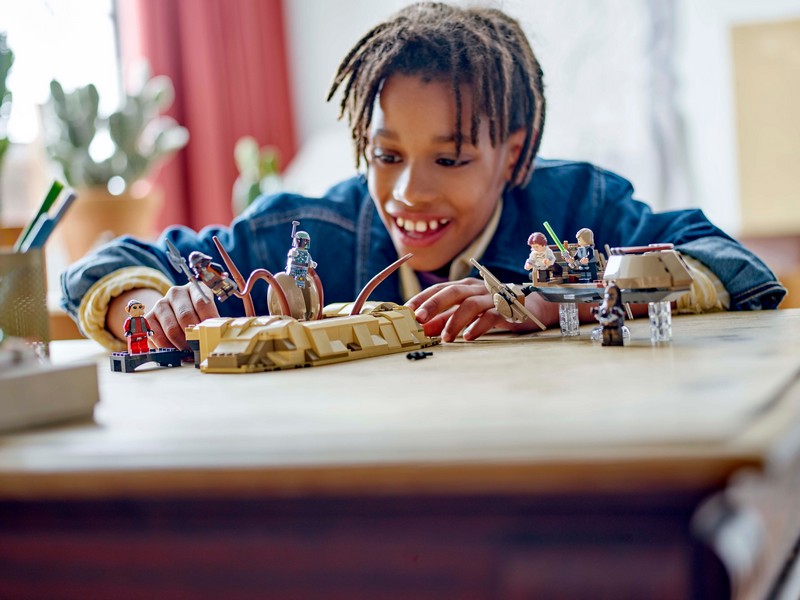 LEGO Star Wars 75396 Sivatagi sikló és a sarlacc ürege