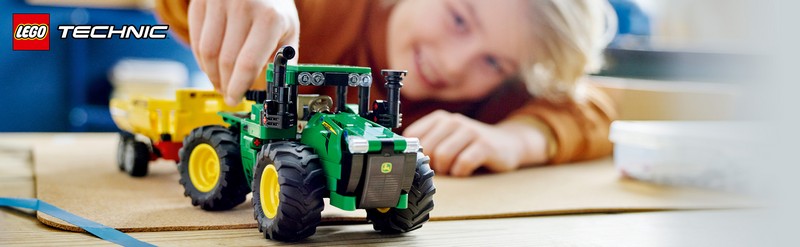 LEGO Technic 42136 John Deere 9620R 4WD Tractor