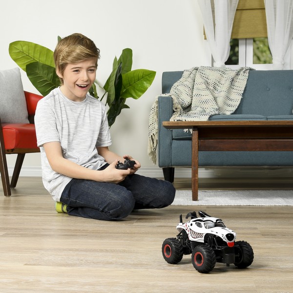 Monster Jam Mutt Dalmation távirányítós autó 1:24