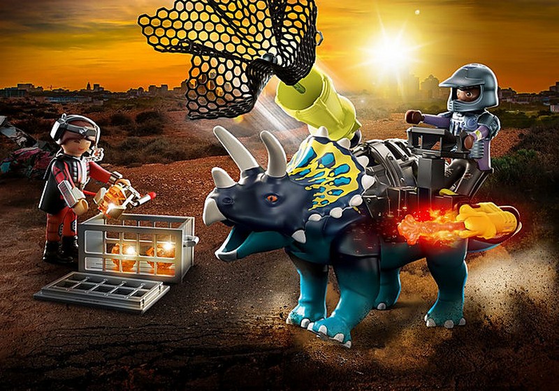 Playmobil 70627 Triceratops: Zendülés a Legenda Köveinél