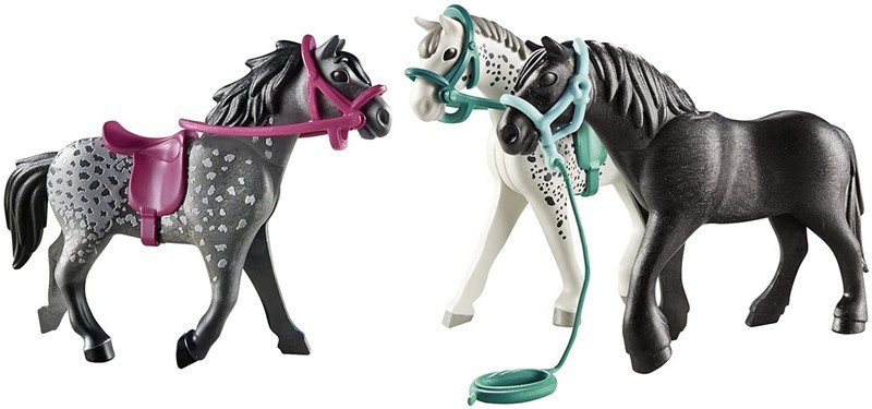 Playmobil 70999 Fréziai, knabstrupper és andalúziai lovak