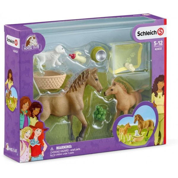 Schleich 42432 Horse Club Sarah Kis Állatai Ápoló Szettel