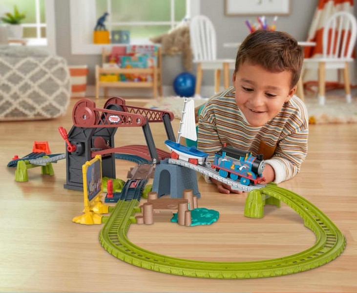 Thomas és Barátai Vonatpálya szett híddal