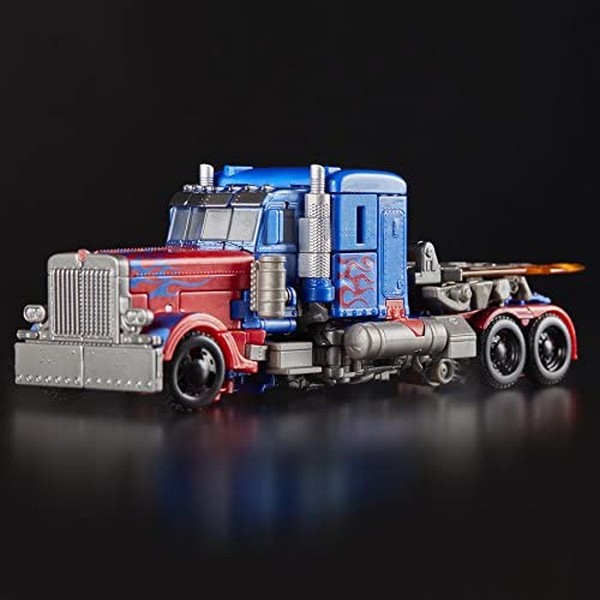 Transformers Generations Studio Series Voy Optimus Prime