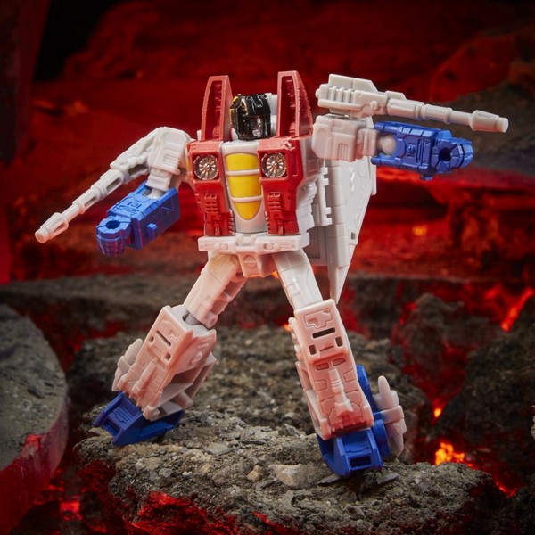 Transformers Generations WFC Kingdom Alap Starscream