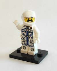 LEGO Farkas Bertalan Minifigura