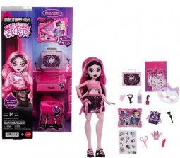 Monster High Rémségápolás Baba - Draculaura